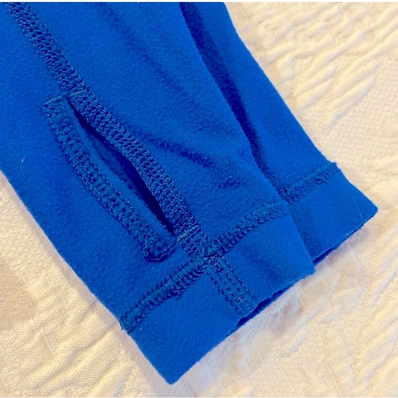 Lululemon athletica healthy hearts blue pullover - Picture 4 of 6